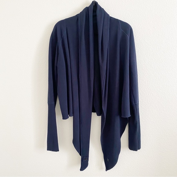 Elegant Navy Women's Sweater - Picture 1 of 5